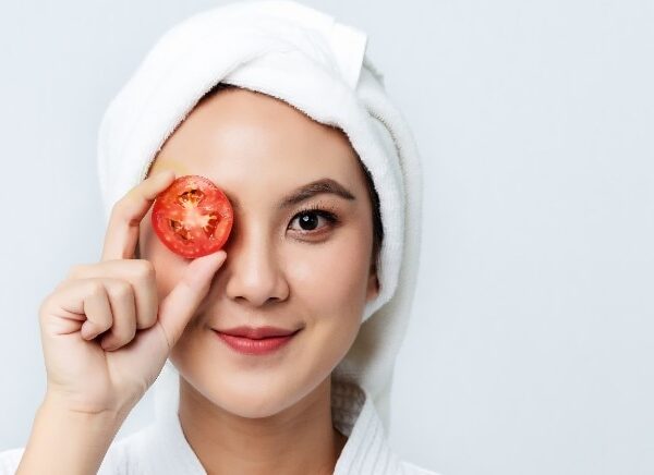 10 Amazing Skin Benefits of Tomatoes