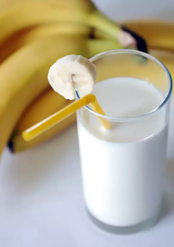 10 Benefits of Milk and Banana Diet