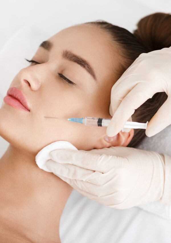 10 Things You Need to Know About Botox – Its Pros and Cons