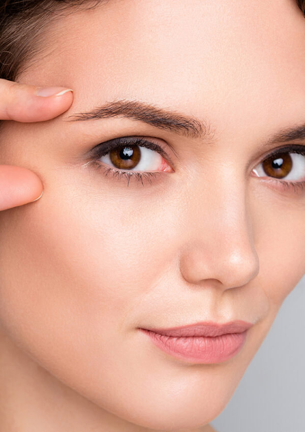 Say Goodbye to Itchy and Dry Eyelids: Your Ultimate Guide to Healthy, Hydrated Eyes!